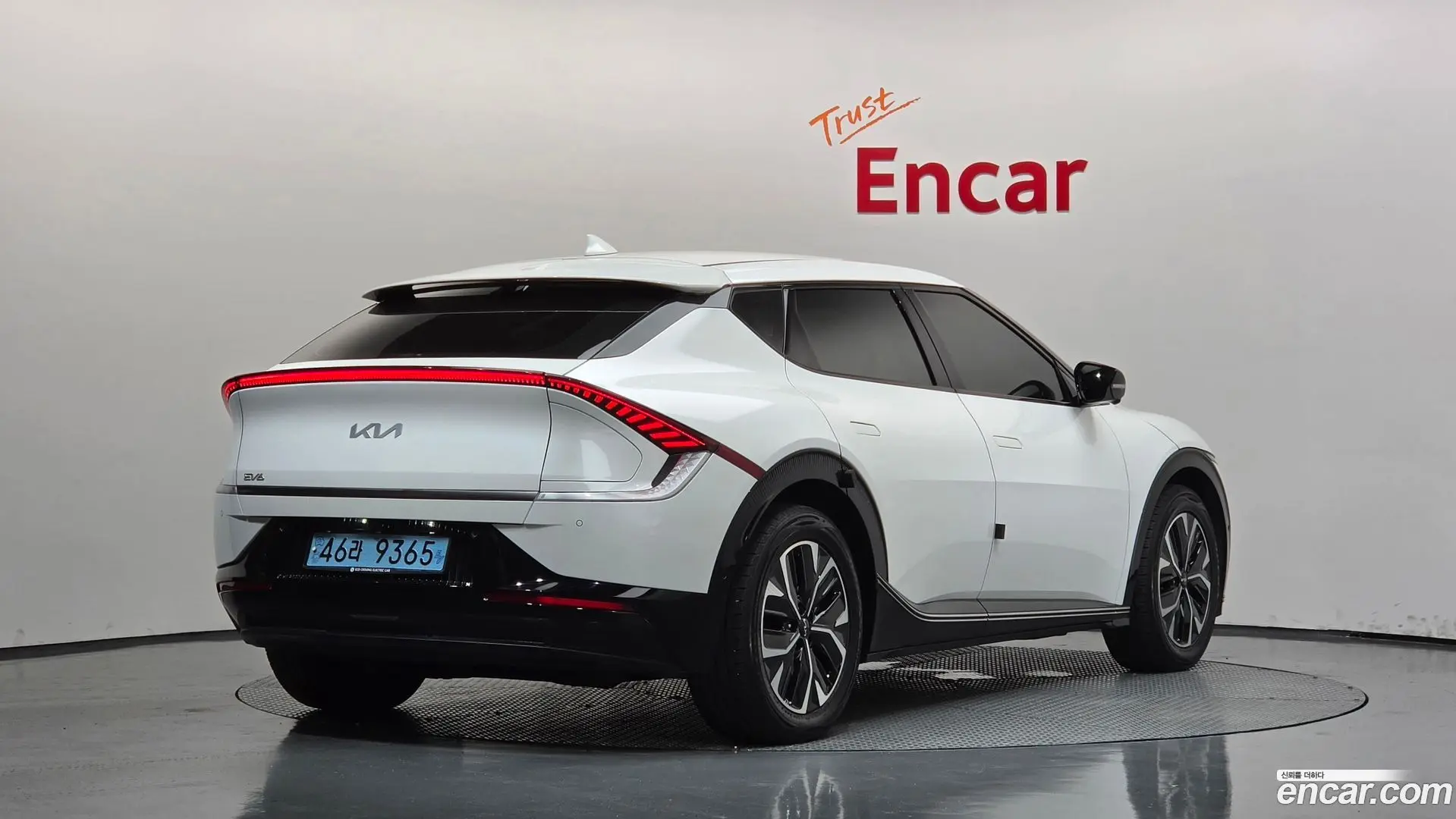 Main__Slider__Photo:EV6 Kia 2021.8-1