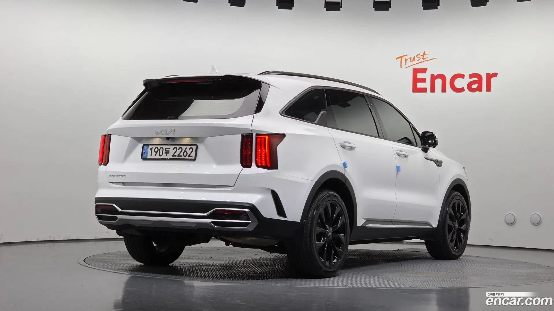 Main__Slider__Photo:Sorento Kia 2022.11-1