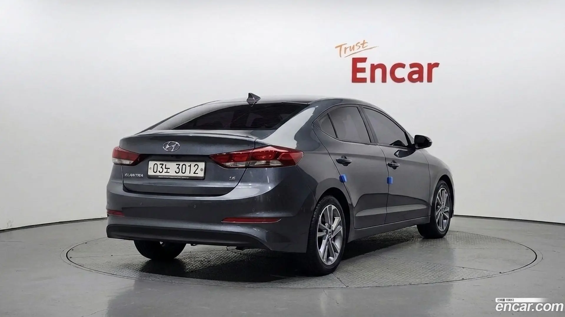 Main__Slider__Photo:AVANTE Hyundai 2018.0-1