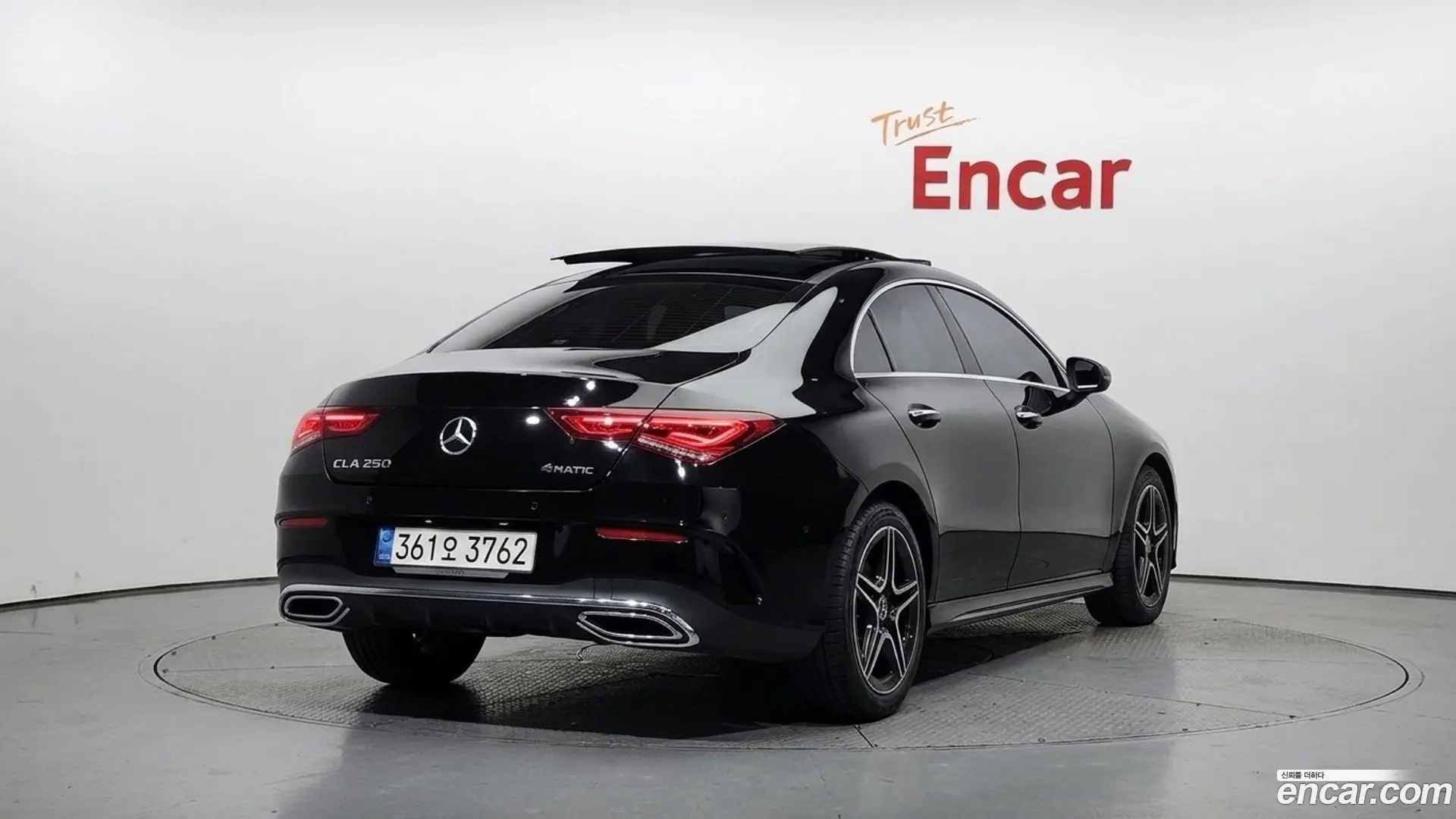 Main__Slider__Photo:CLA-Class Mercedes-Benz 2023.3-1