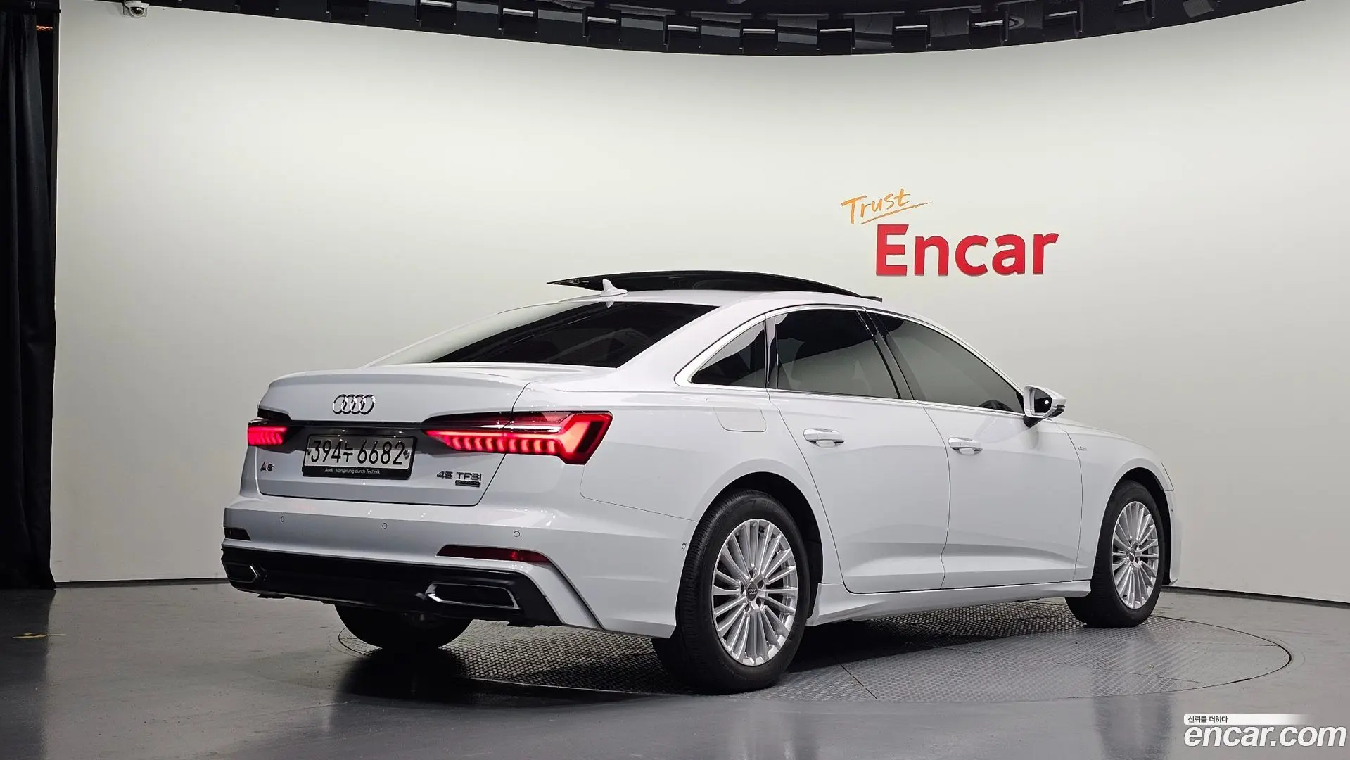 Main__Slider__Photo:A6 Audi 2020.5-1