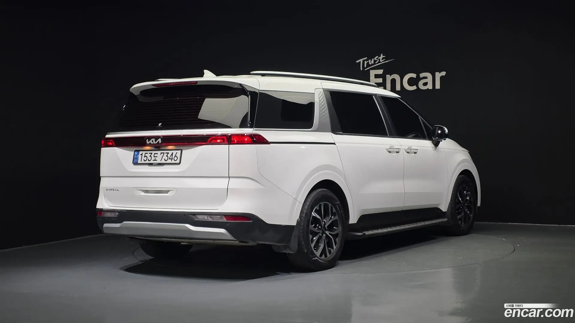 Main__Slider__Photo:Canival Kia 2022.7-1