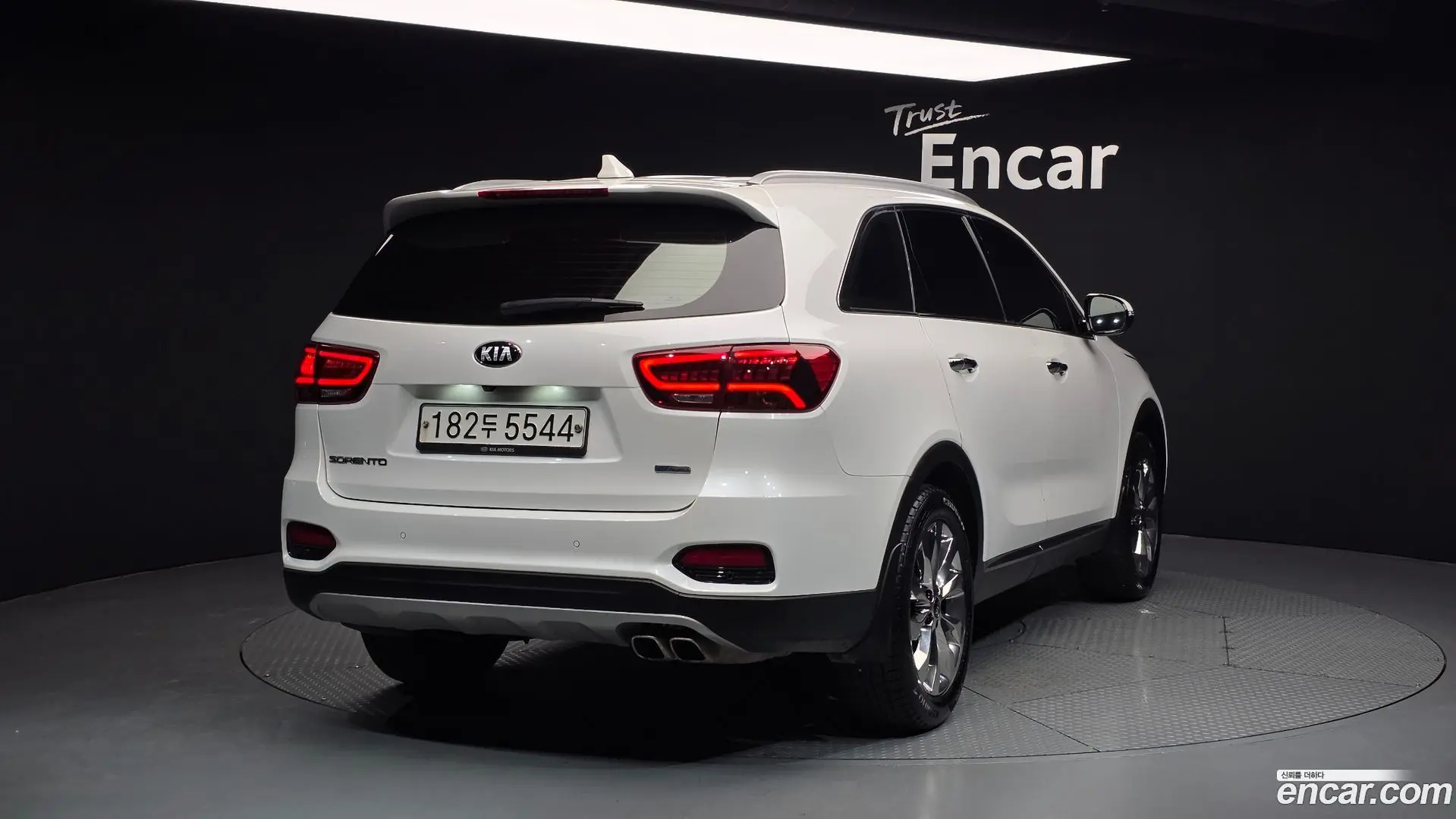 Main__Slider__Photo:Sorento Kia 2019.11-1