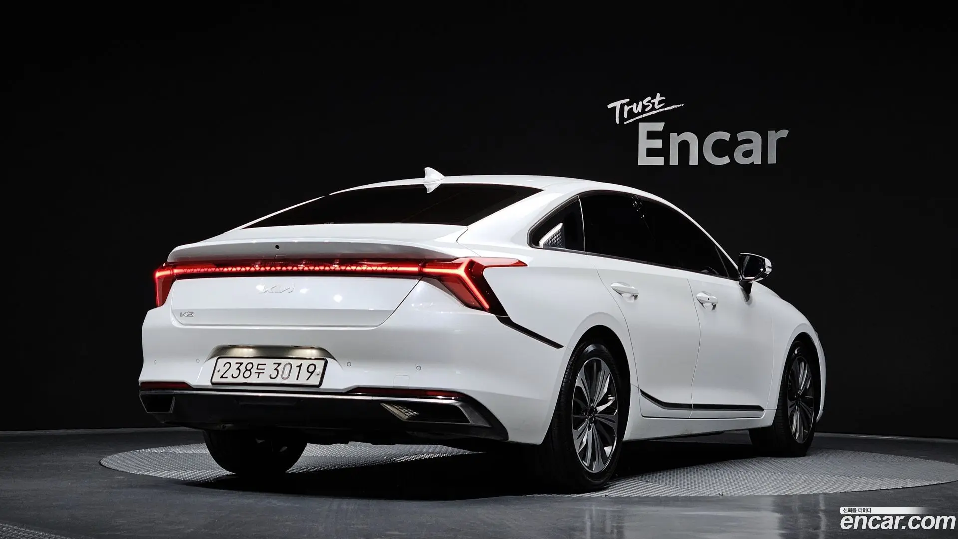 Main__Slider__Photo:K8 Kia 2021.6-1