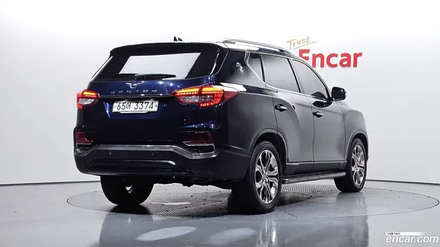 Main__Slider__Photo:Rexton KG Mobility 2018.4-1