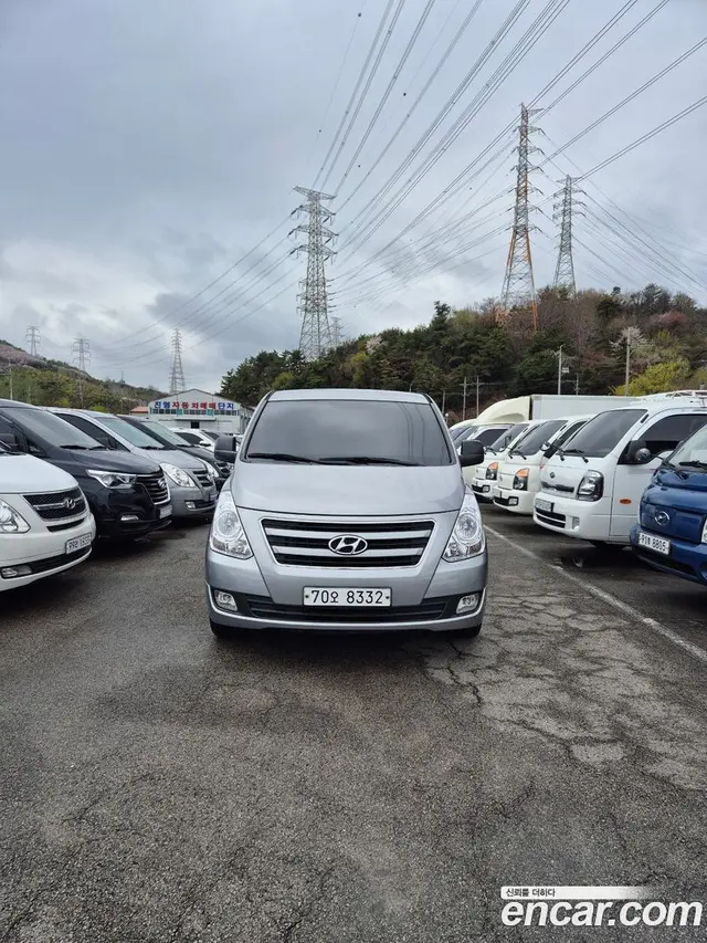 Main__Slider__Photo:Starex Hyundai 2015.10-1
