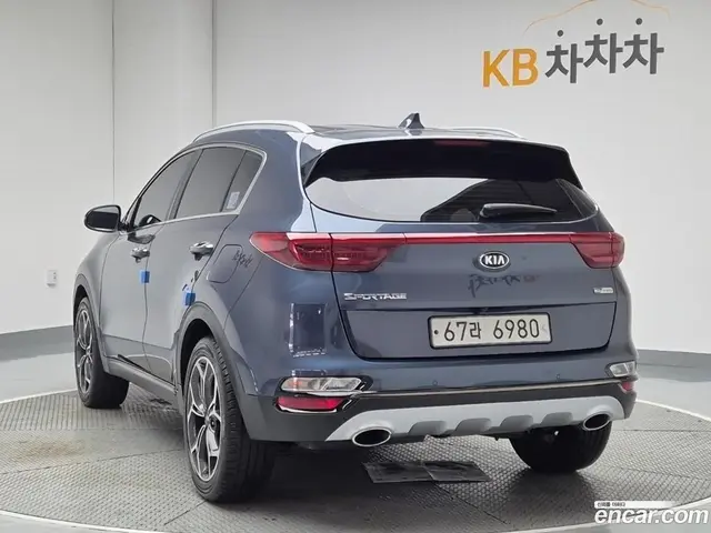 Main__Slider__Photo:Sportage Kia 2018.10-1