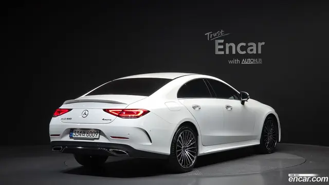Main__Slider__Photo:CLS-Class Mercedes-Benz 2022.9-1