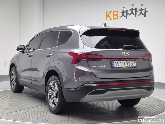 Main__Slider__Photo:Santafe Hyundai 2021.11-1