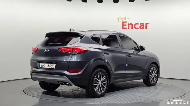 Main__Slider__Photo:Tucson Hyundai 2016.11-1