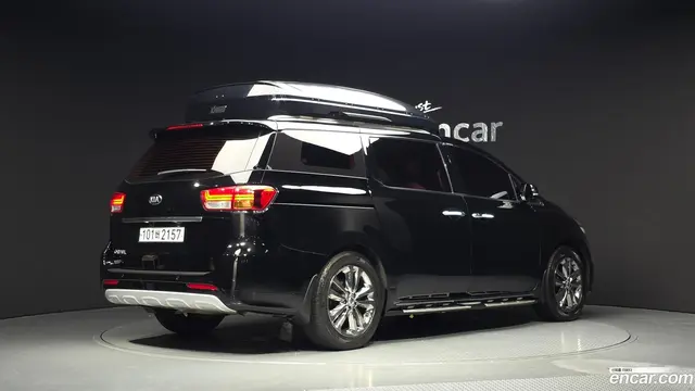 Main__Slider__Photo:Canival Kia 2017.2-1