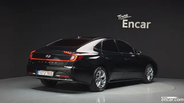 Main__Slider__Photo:Sonata Hyundai 2022.3-1