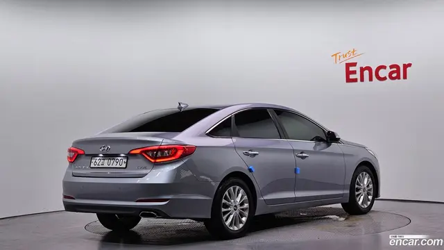 Main__Slider__Photo:Sonata Hyundai 2016.5-1