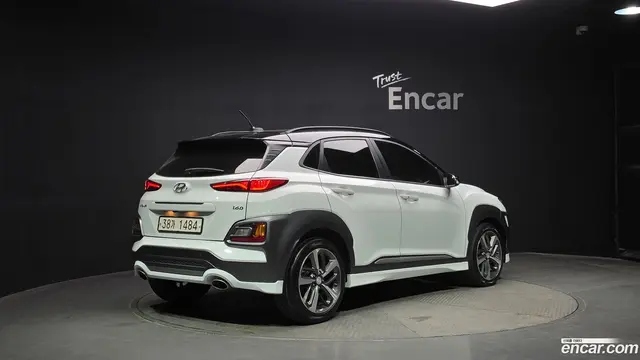 Main__Slider__Photo:Kona Hyundai 2017.10-1