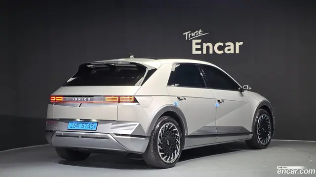 Main__Slider__Photo:Ioniq5 Hyundai 2021.7-1