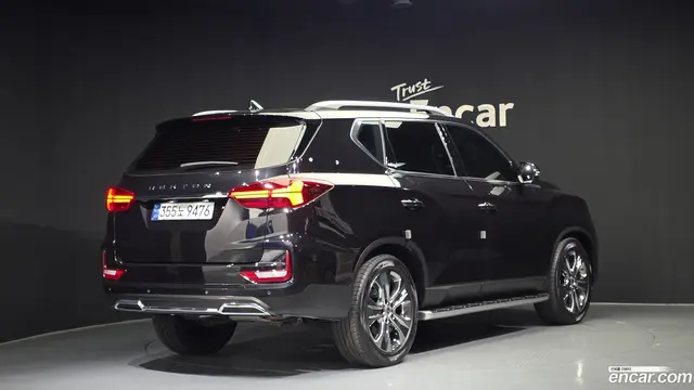 Main__Slider__Photo:Rexton KG Mobility 2023.3-1