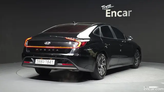Main__Slider__Photo:Sonata Hyundai 2022.3-1