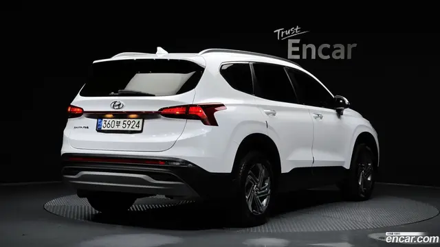 Main__Slider__Photo:Santafe Hyundai 2021.0-1