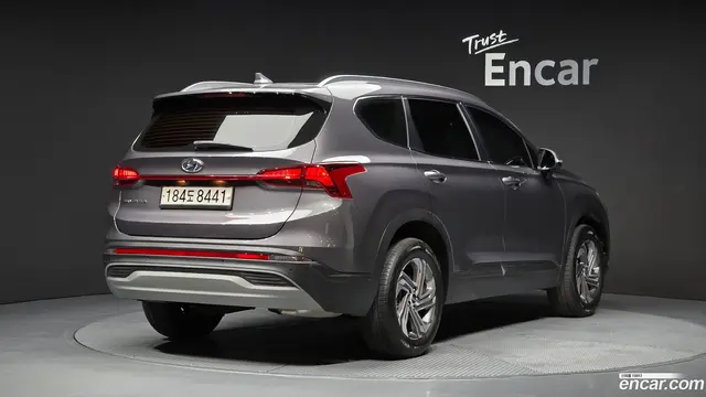 Main__Slider__Photo:Santafe Hyundai 2022.8-1