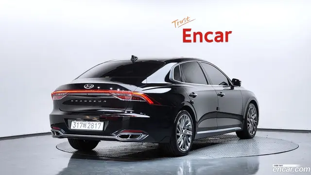 Main__Slider__Photo:Grandeur Hyundai 2020.1-1