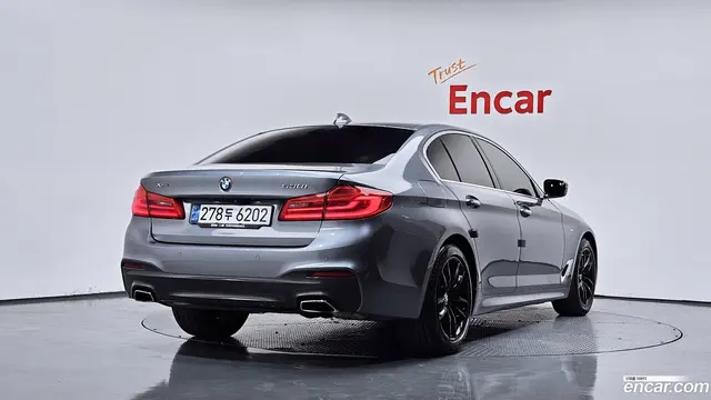 Main__Slider__Photo:5-Series BMW 2018.0-1