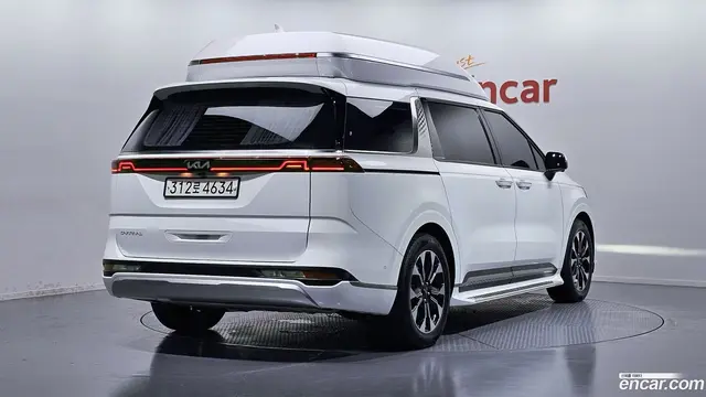 Main__Slider__Photo:Canival Kia 2022.7-1