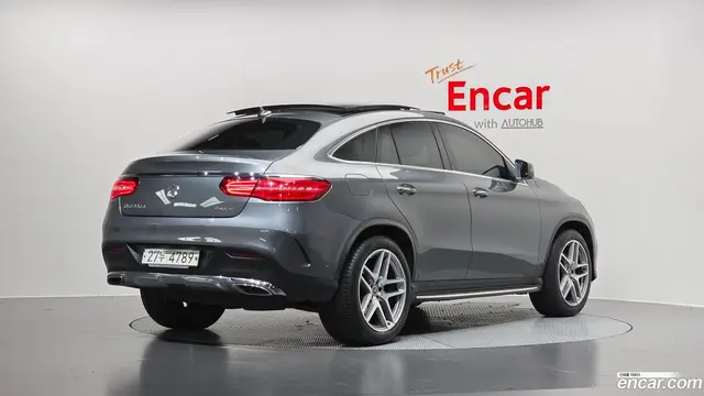 Main__Slider__Photo:GLE-Class Mercedes-Benz 2018.9-1