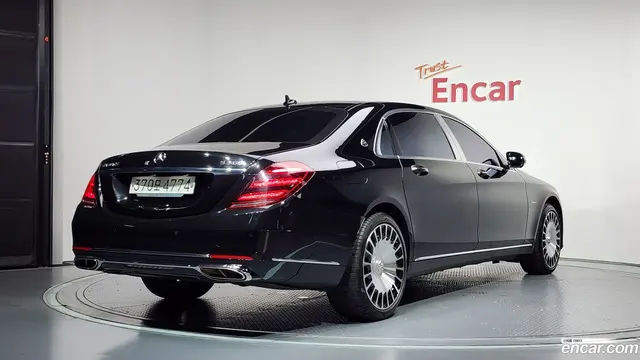 Main__Slider__Photo:S-Class Mercedes-Benz 2020.0-1
