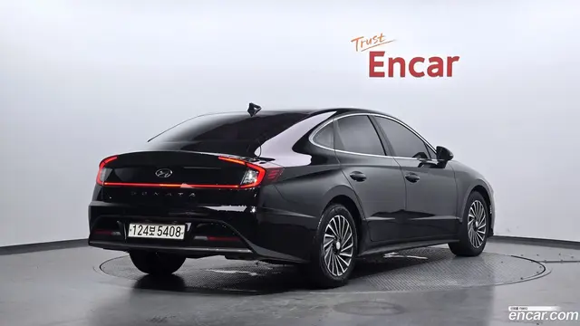 Main__Slider__Photo:Sonata Hyundai 2021.3-1