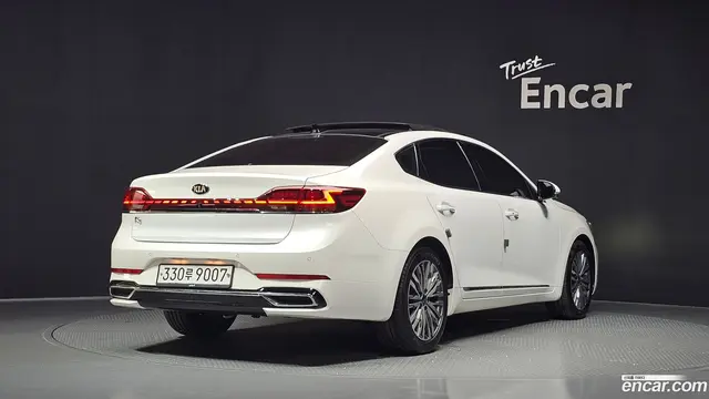 Main__Slider__Photo:K7 Kia 2020.2-1
