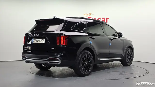 Main__Slider__Photo:Sorento Kia 2022.7-1