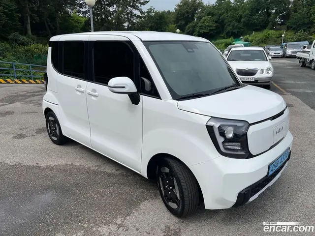 Main__Slider__Photo:RAY Kia 2024.2-1