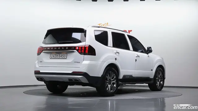 Main__Slider__Photo:Mohave Kia 2021.4-1
