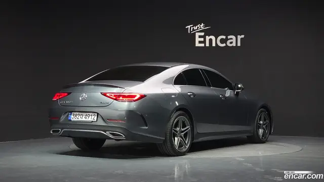 Main__Slider__Photo:CLS-Class Mercedes-Benz 2022.5-1