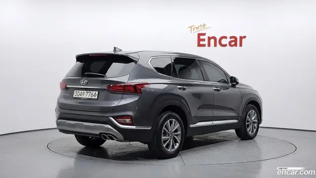 Main__Slider__Photo:Santafe Hyundai 2019.6-1