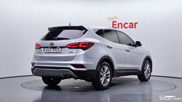 Main__Slider__Photo:Santafe Hyundai 2015.8-1