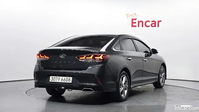 Main__Slider__Photo:Sonata Hyundai 2018.7-1