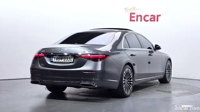 Main__Slider__Photo:S-Class Mercedes-Benz 2021.5-1