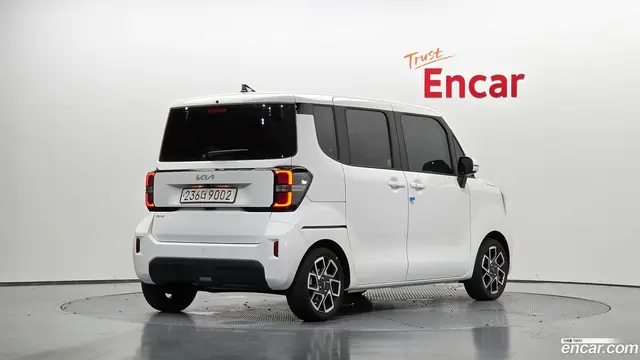 Main__Slider__Photo:RAY Kia 2024.7-1