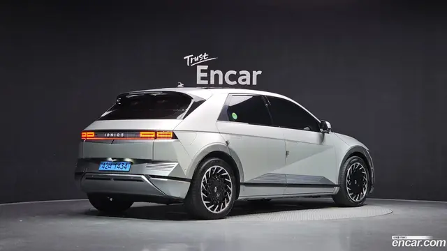 Main__Slider__Photo:Ioniq5 Hyundai 2022.10-1