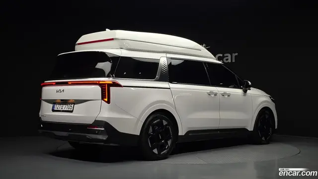 Main__Slider__Photo:Canival Kia 2024.1-1
