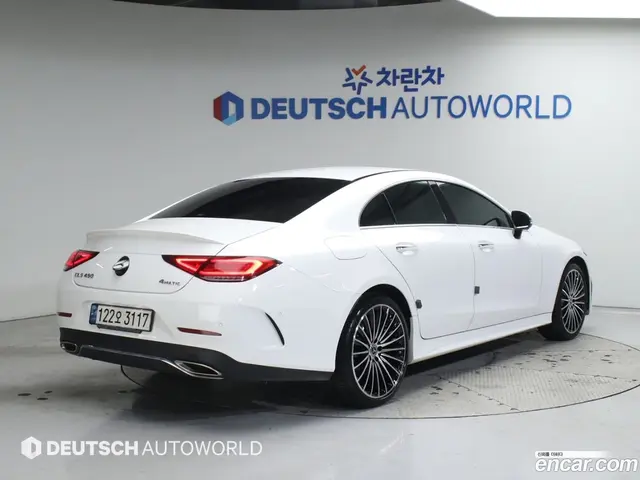 Main__Slider__Photo:CLS-Class Mercedes-Benz 2022.2-1