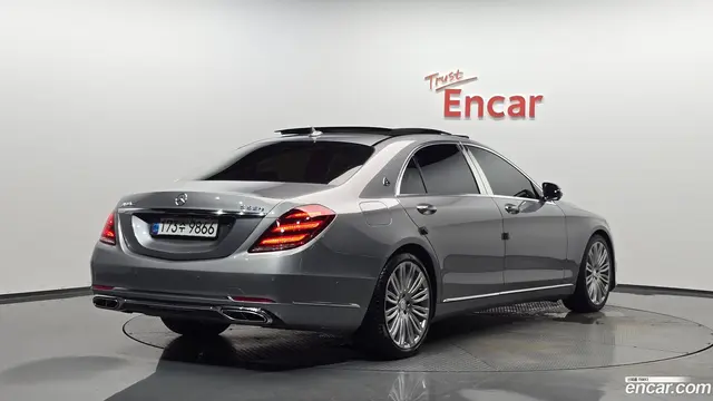 Main__Slider__Photo:S-Class Mercedes-Benz 2014.7-1