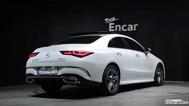 Main__Slider__Photo:CLA-Class Mercedes-Benz 2024.4-1