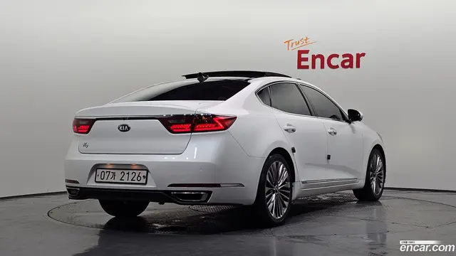 Main__Slider__Photo:K7 Kia 2017.3-1
