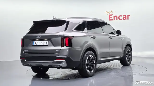 Main__Slider__Photo:Sorento Kia 2025.10-1