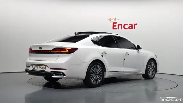 Main__Slider__Photo:K7 Kia 2019.6-1
