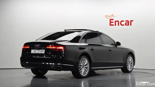 Main__Slider__Photo:A8 Audi 2016.9-1