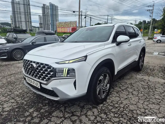 Main__Slider__Photo:Santafe Hyundai 2022.5-1