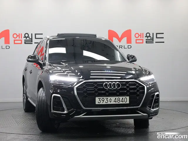 Main__Slider__Photo:Q5 Audi 2023.4-1